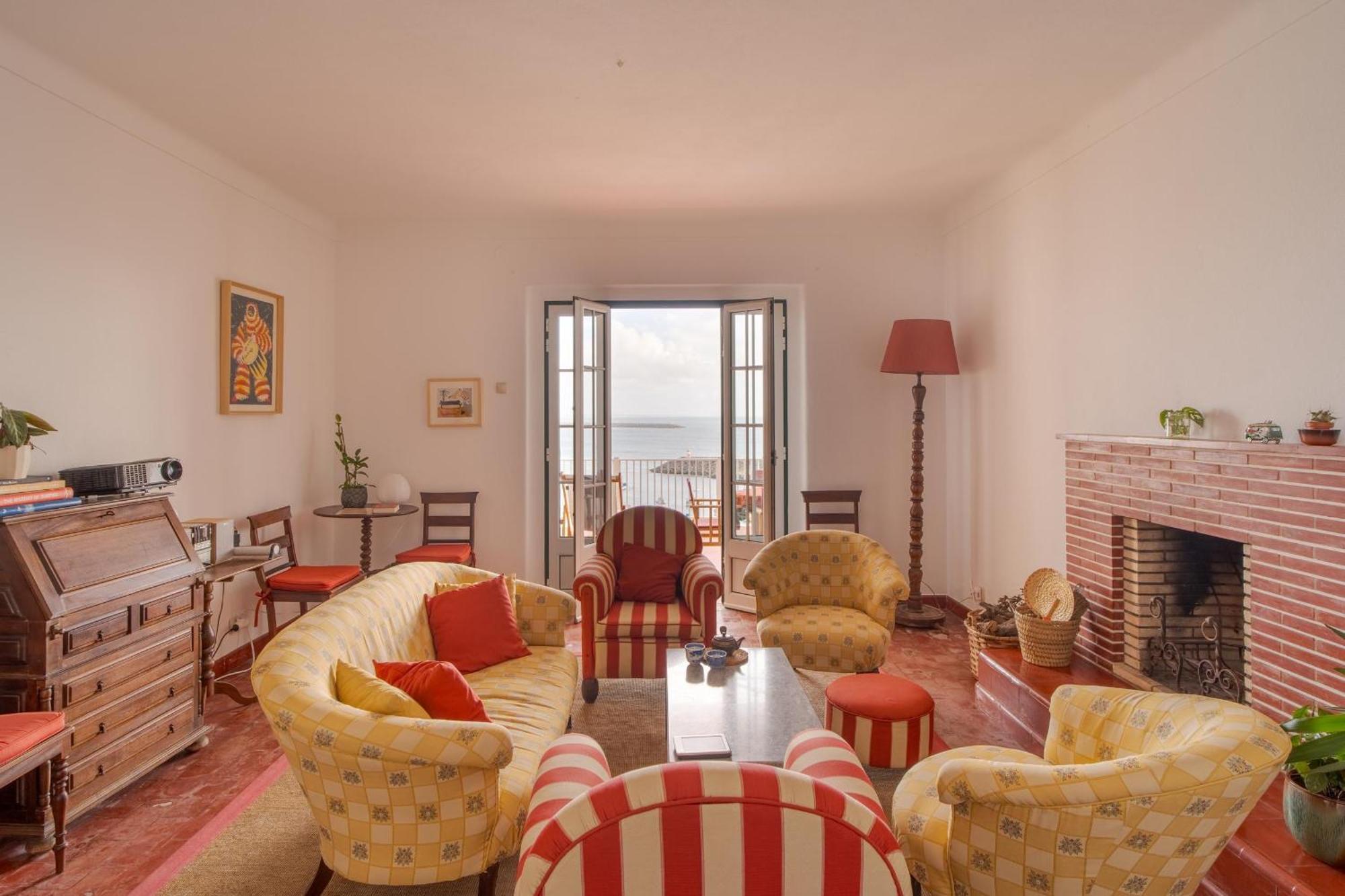 Manas Coliving Apartment Sines Bagian luar foto